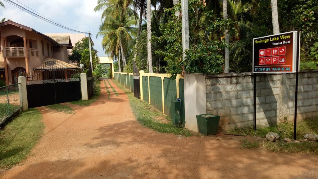 Heritage Lake View Hotel Anuradhapura Exterior photo